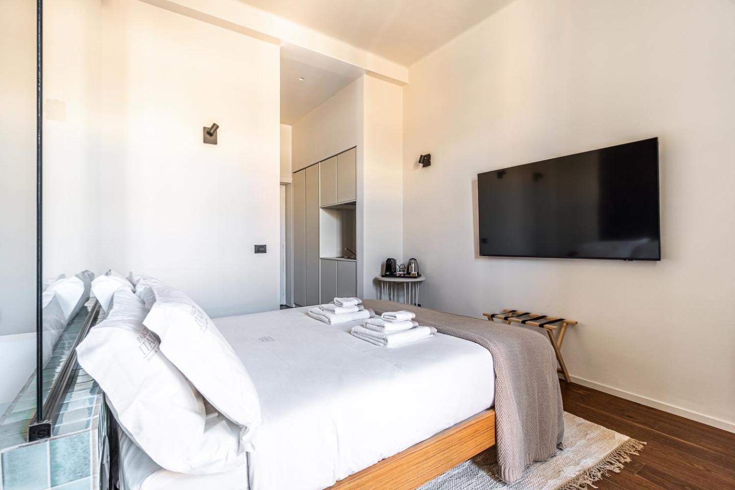 Palazzo Italia Guest house *